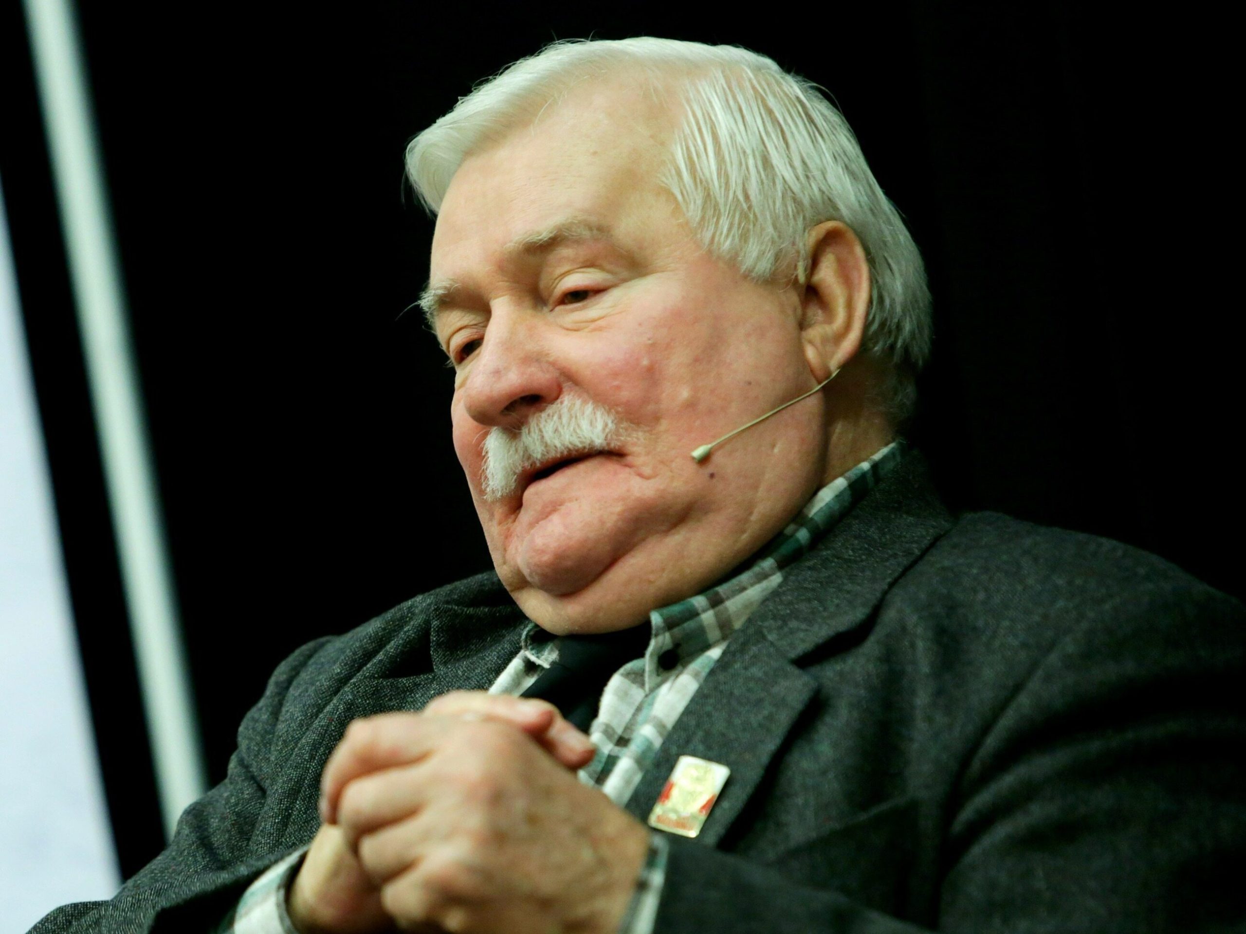 The former president lectures in the USA.  "If you don't listen to old Wałęsa, we will destroy civilization"