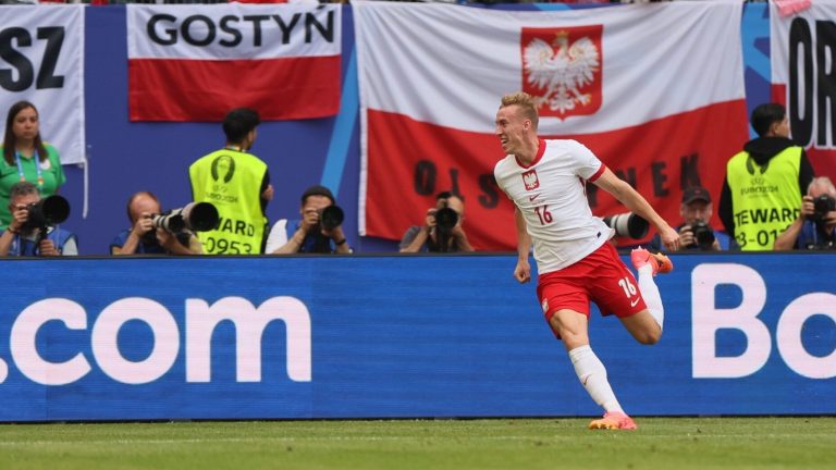 Eloquent words of the goal scorer for Poland at Euro.  “I have mixed feelings, I need to calm down”