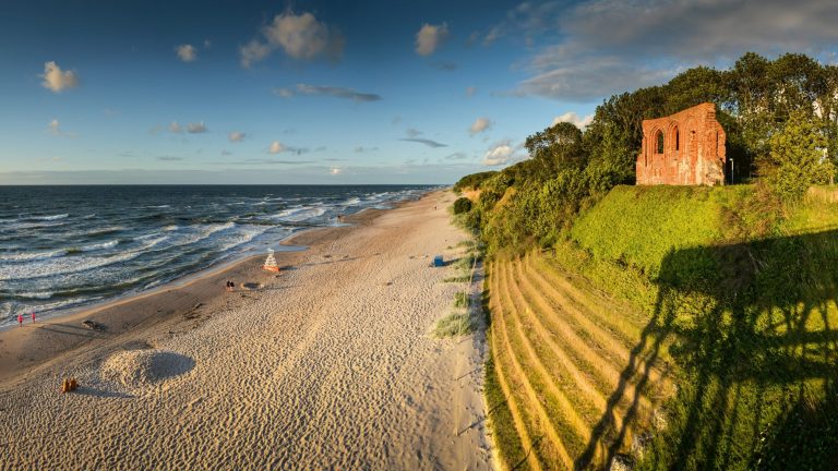 The three best towns on the Baltic Sea for seniors.  Here you can relax away from the crowds of tourists