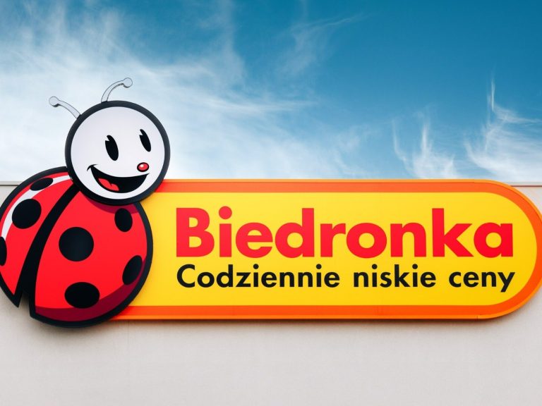 Biedronka changes its opening hours. You can shop at these locations even at 4:30
