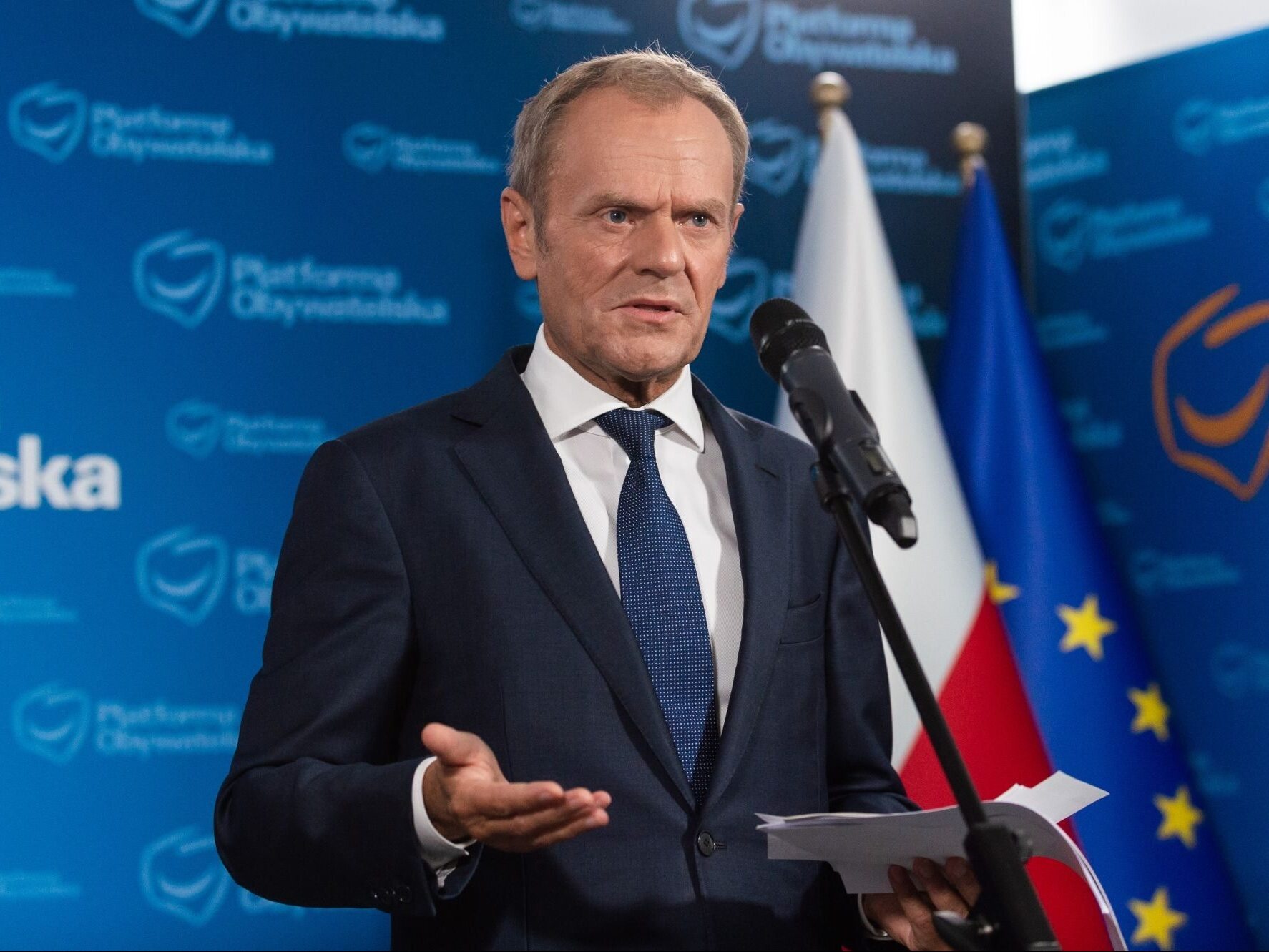 Tusk on the "poison of the 21st century". "Only one message: you have to get them"